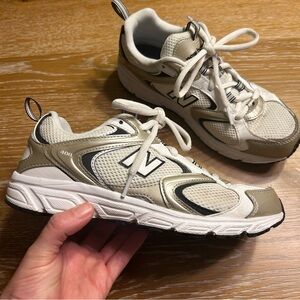 New Balance ML408 Sneakers in White Gold Black Unisex Size Men 7.5/Women 9